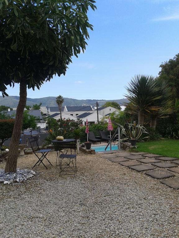 Aestas Bed & Breakfast Knysna Esterno foto